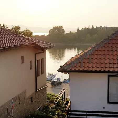 Къща За Гости Михови * Sozopol